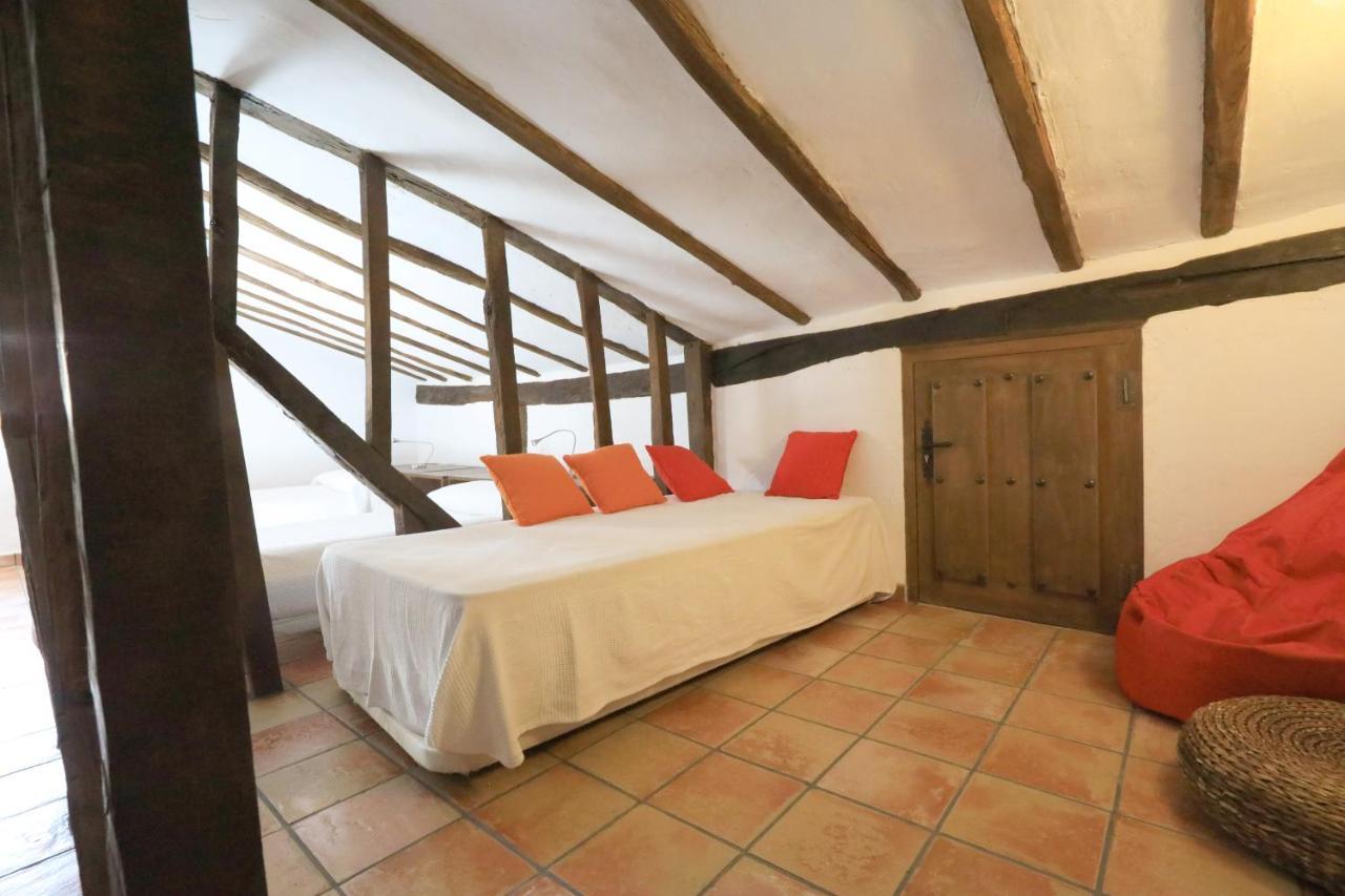 Apartamentos Rurales Casa De Los Escudos Valverde de la Vera Exterior foto