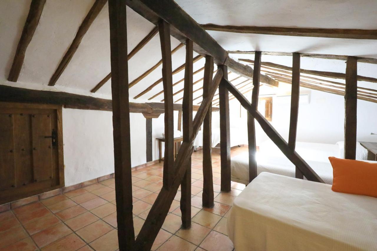 Apartamentos Rurales Casa De Los Escudos Valverde de la Vera Exterior foto