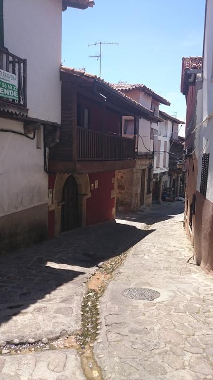 Apartamentos Rurales Casa De Los Escudos Valverde de la Vera Exterior foto