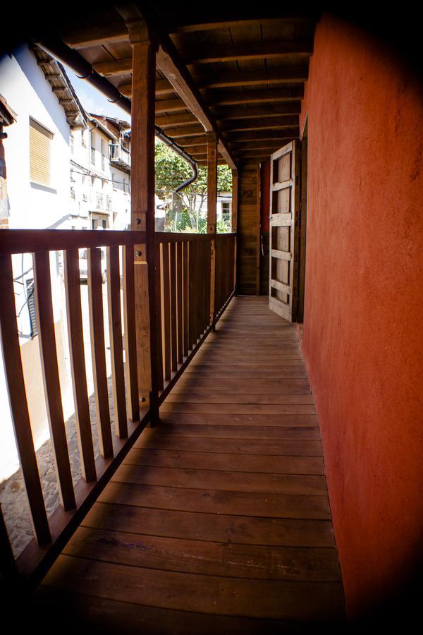 Apartamentos Rurales Casa De Los Escudos Valverde de la Vera Exterior foto